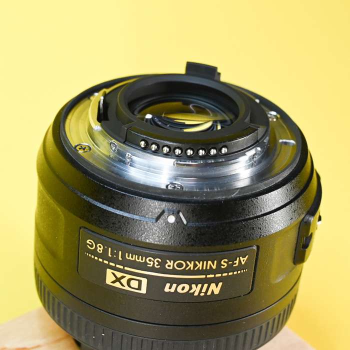 Nikon 35mm f/1,8 AF-S G DX | 2328482