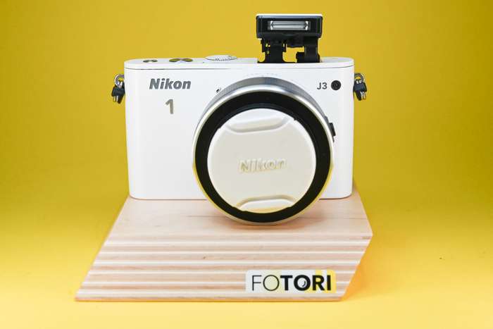 Nikon 1 J3 + Nikon 10-30mm VR | 52005576