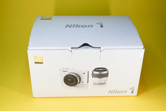 Nikon 1 J3 + Nikon 10-30mm VR | 52005576