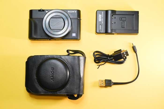 Sony CyberShot DSC-RX100 III + neoriginální baterie, nabíječka, pouzdro | 3137004