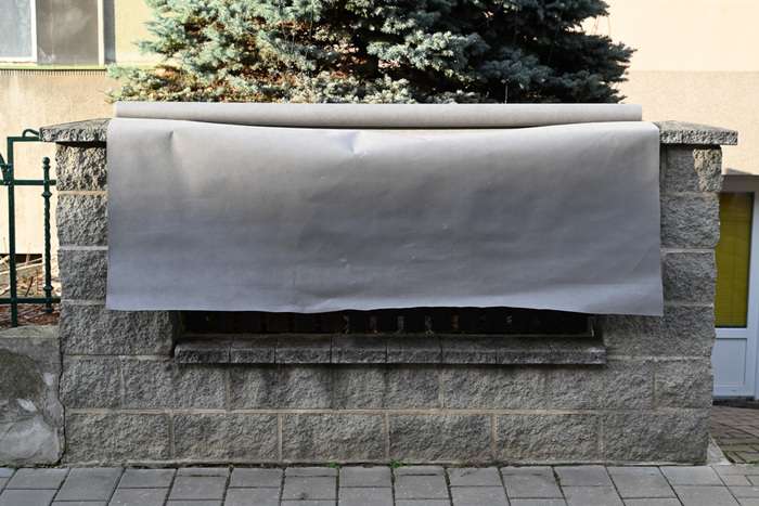 Pozadí šedé - netkaná textilie - šíře 1,95 m