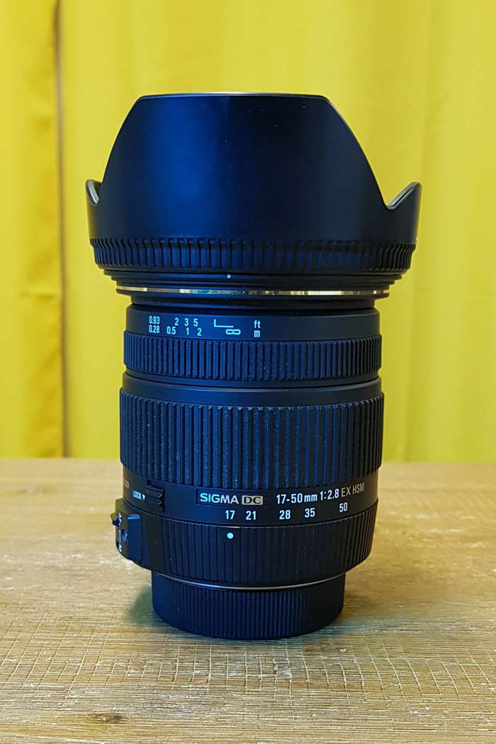 Sigma 17-50mm f/2,8 EX DC OS HSM pro Nikon + UV filtr