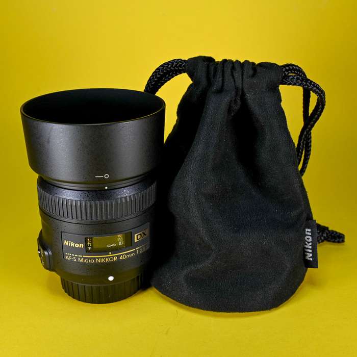 Nikon 40 mm f/2,8 AF-S G DX Micro | 2110428