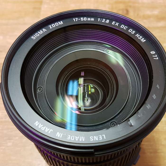 Sigma 17-50mm f/2,8 EX DC OS HSM pro Nikon + UV filtr
