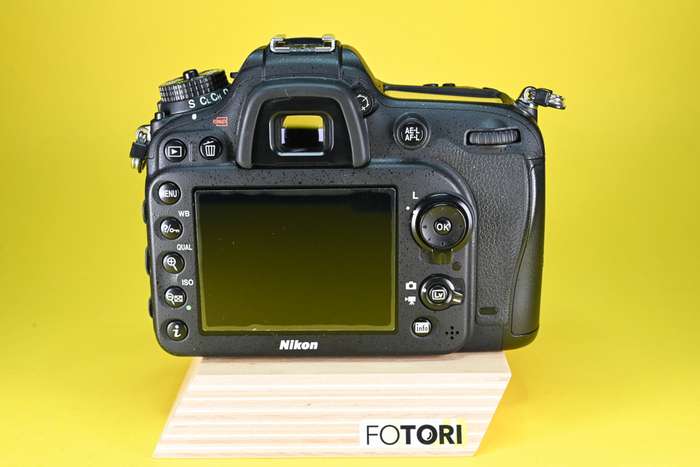 Nikon D7100 | 4321102