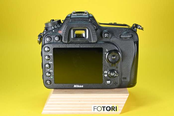 Nikon D7200 | 4366581