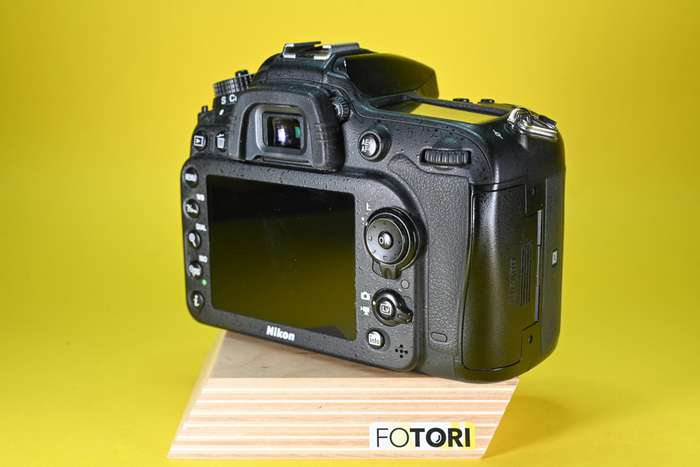 Nikon D7200 | 4366581