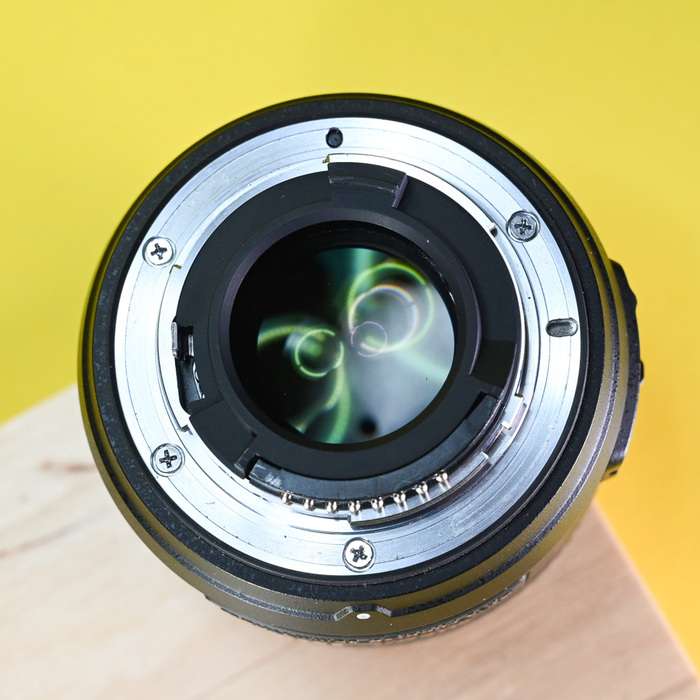 Nikon 35mm f/1,8 AF-S G DX | 3381235