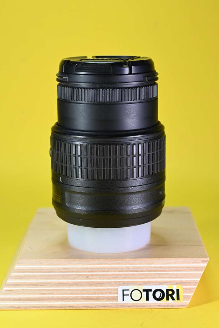 Nikon 18-55mm f/3,5-5,6 G VR II AF-S DX | 21914250