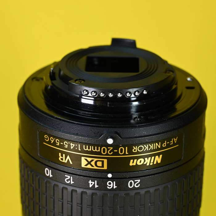Nikon 10-20mm f/4.5-5.6 G AF-P DX VR | 205504
