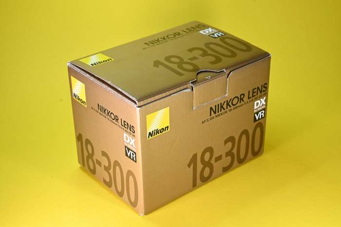 Nikon 18-300mm f/3,5-6,3 AF-S DX G ED VR | 2076661