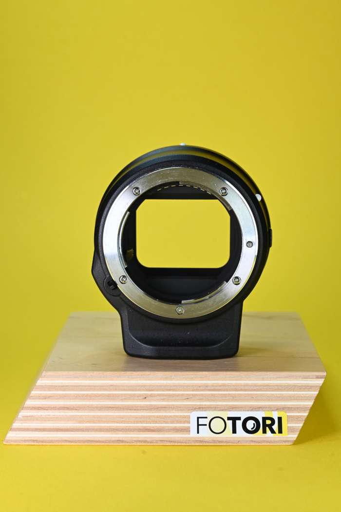 Nikon FTZ adaptér | 30144674