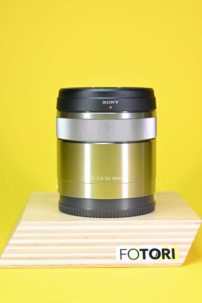Sony 30 mm f/3,5 Macro SEL | 1859209