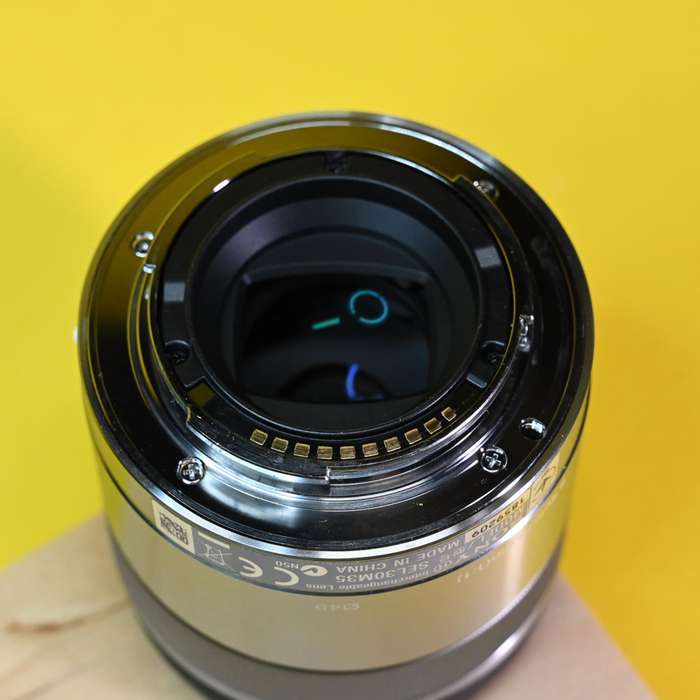 Sony 30 mm f/3,5 Macro SEL | 1859209