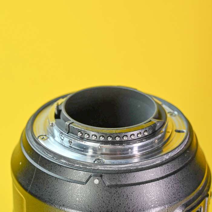 Nikon 70-300mm f/4,5-5,6 G AF-S IF-ED VR | 2521126