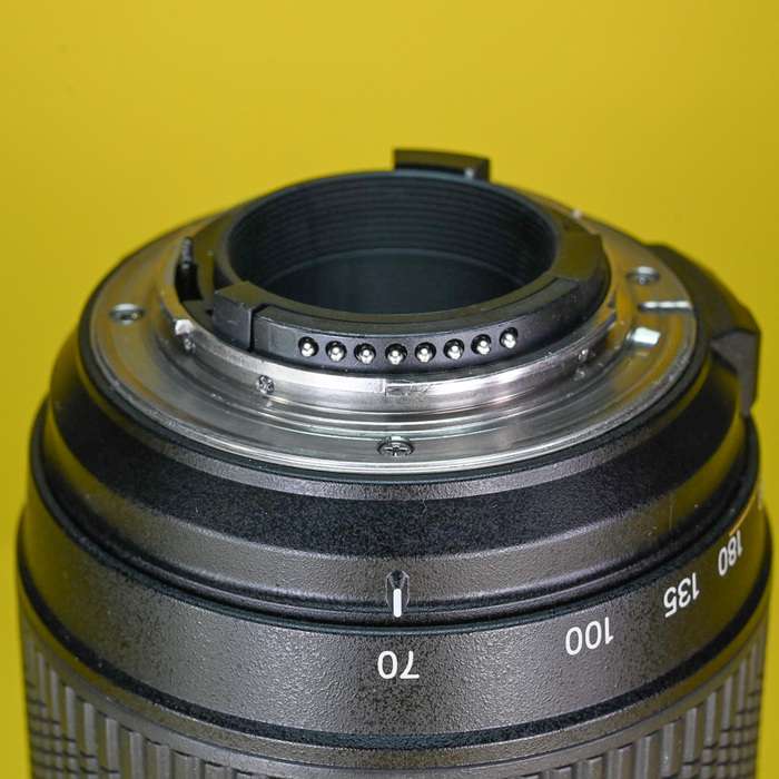 Tamron AF 70-300 mm f/4,0-5,6 Di LD Macro Nikon | 469790