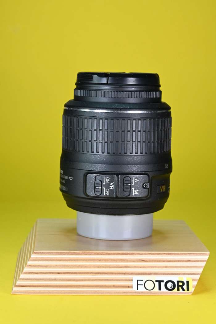 Nikon 18-55mm f/3.5-5.6G AF-S DX VR | 55205763