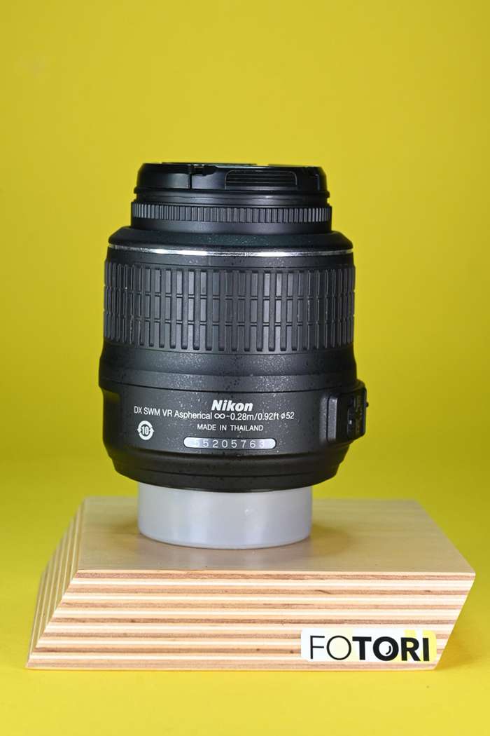 Nikon 18-55mm f/3.5-5.6G AF-S DX VR | 55205763