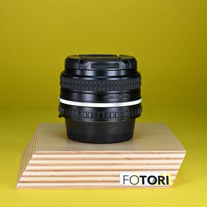 Nikon 28mm f/2.8 Series E | 2125725