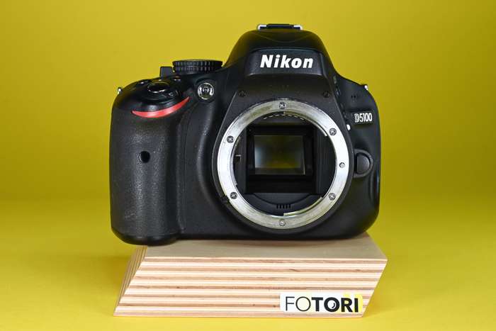 Nikon D5100 + SD 64 Gb | 7164046