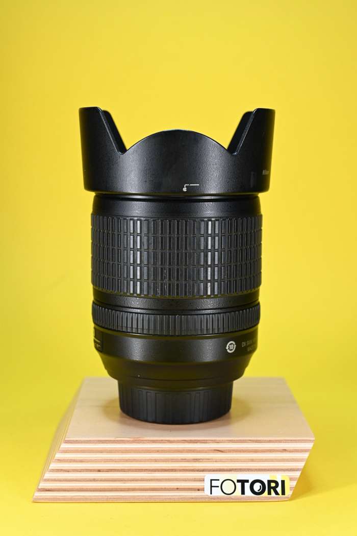 Nikon 18-105mm f/3,5-5,6 AF-S DX G ED VR | 42867092
