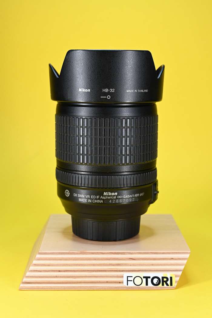 Nikon 18-105mm f/3,5-5,6 AF-S DX G ED VR | 42867092