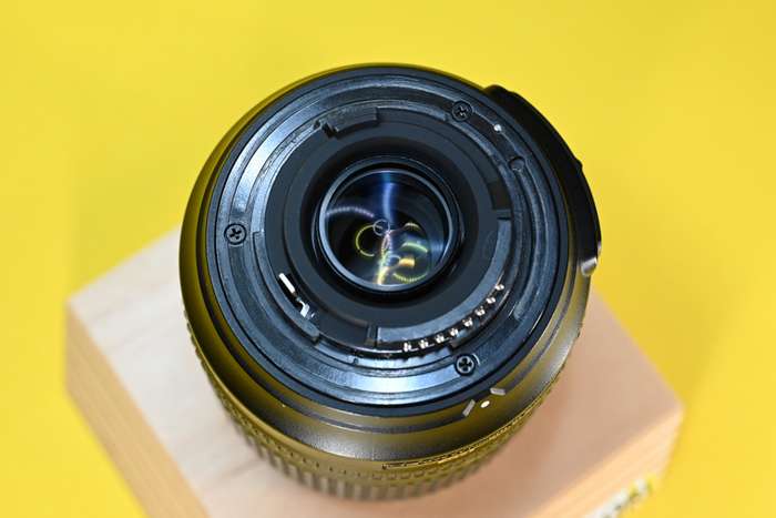 Nikon 18-105mm f/3,5-5,6 AF-S DX G ED VR | 42867092