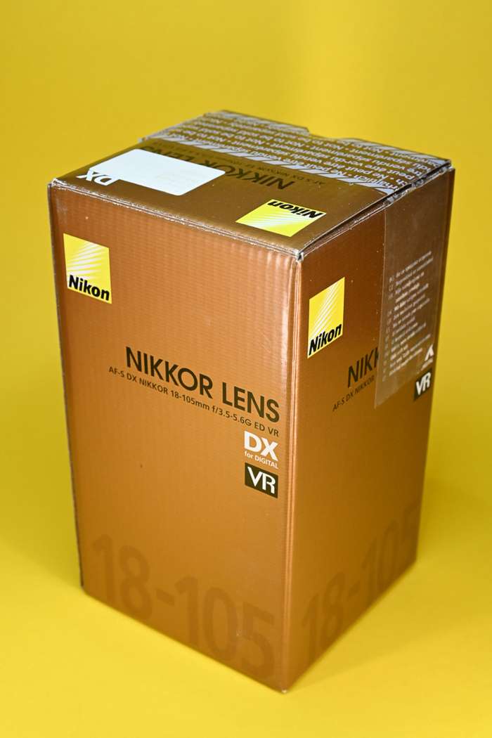Nikon 18-105mm f/3,5-5,6 AF-S DX G ED VR | 42867092