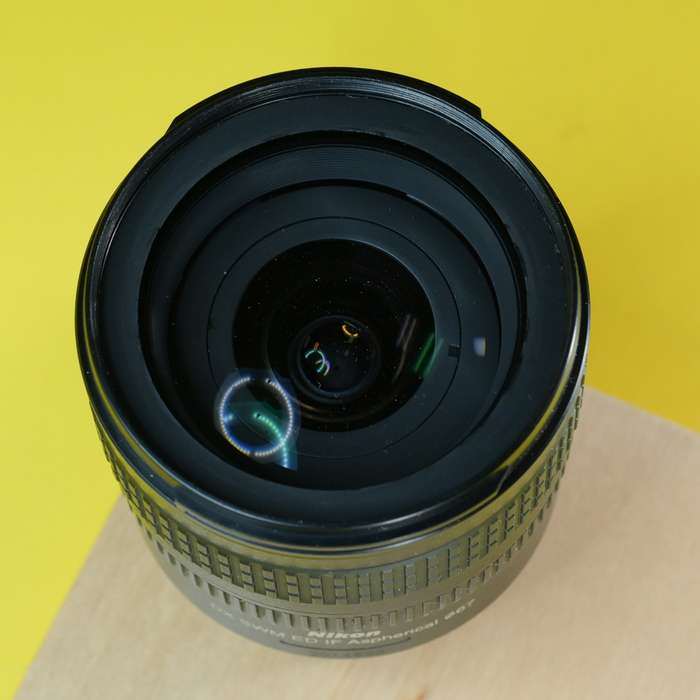 Nikon AF-S 18-70mm f/3.5-4.5G DX IF-ED Zoom | 2014893