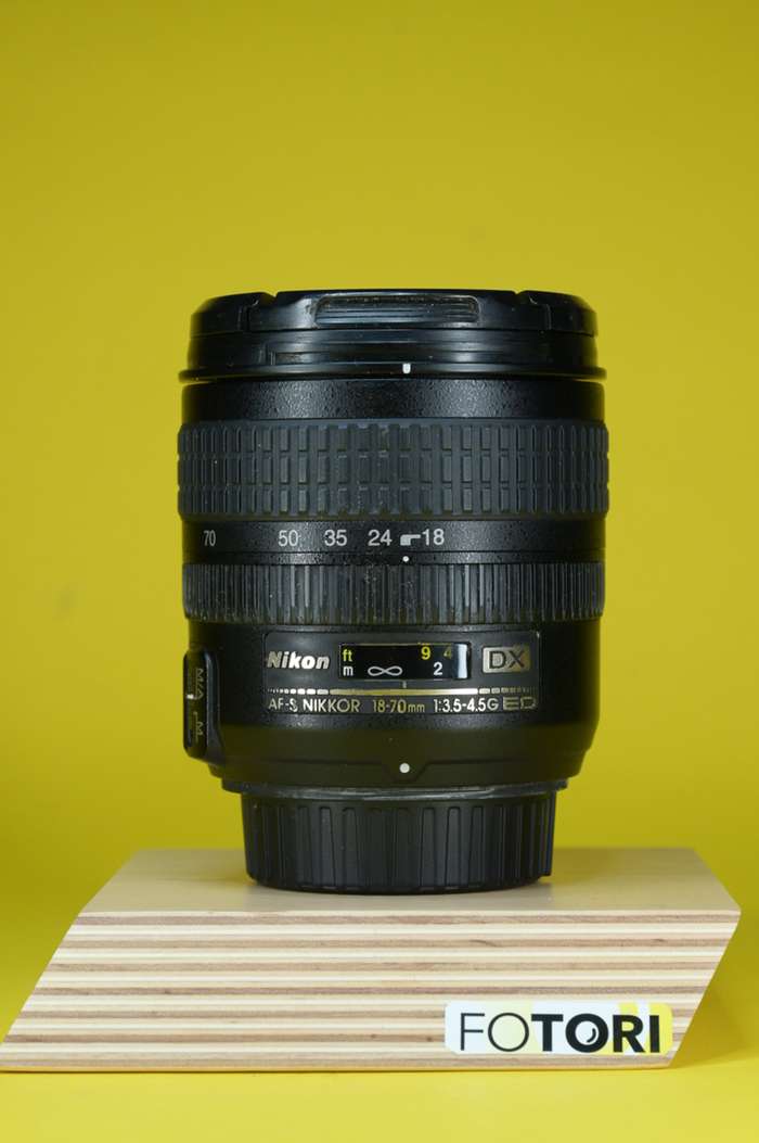 Nikon AF-S 18-70mm f/3.5-4.5G DX IF-ED Zoom | 2014893