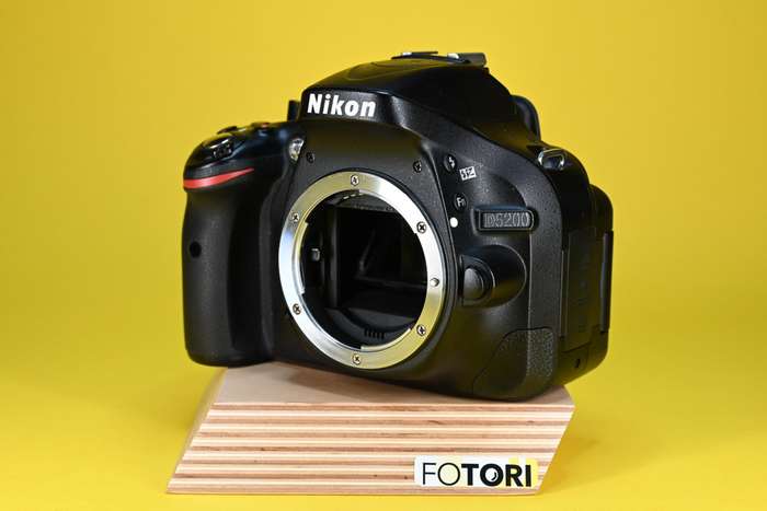 Nikon D5200 | 4809863
