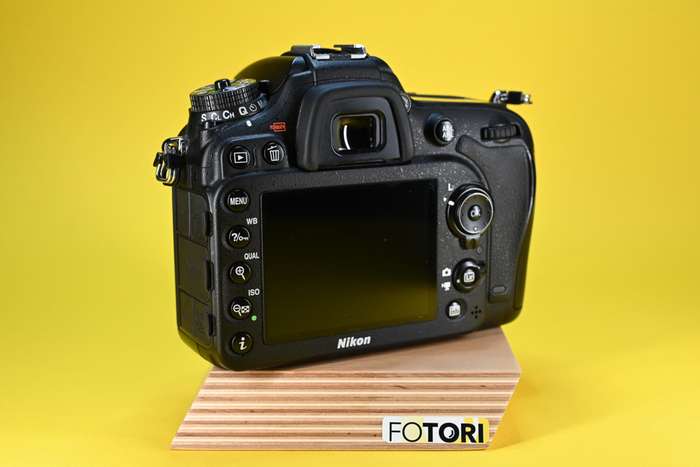 Nikon D7100 + silikonové pouzdro | 4553780