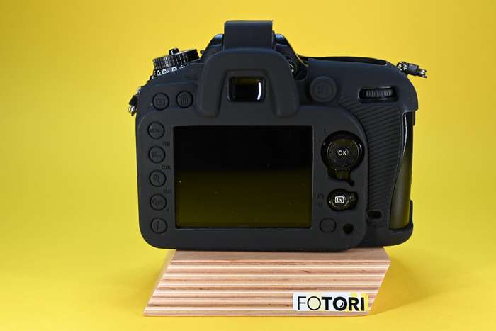 Nikon D7100 + silikonové pouzdro | 4553780