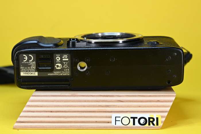 Fujifilm X-E1 | 31M50864