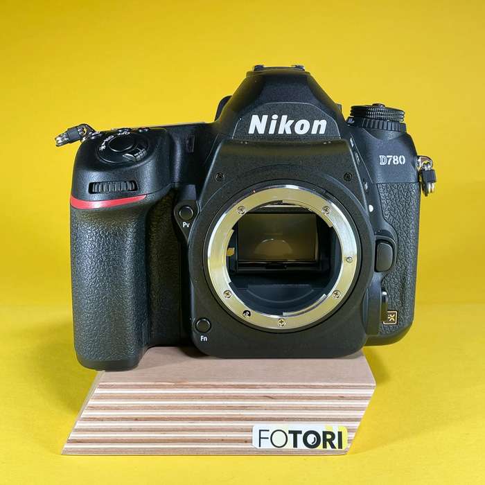 Nikon D780 | 6005328