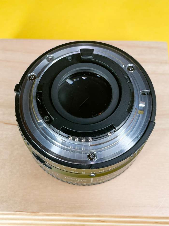 Nikon 50 mm f/1,8 AF NIKKOR D | 631692