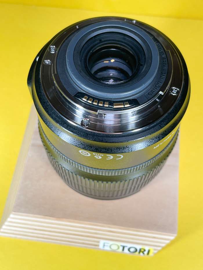 Canon EF-S 15-85 mm f/3,5-5,6 IS USM | 6522002440