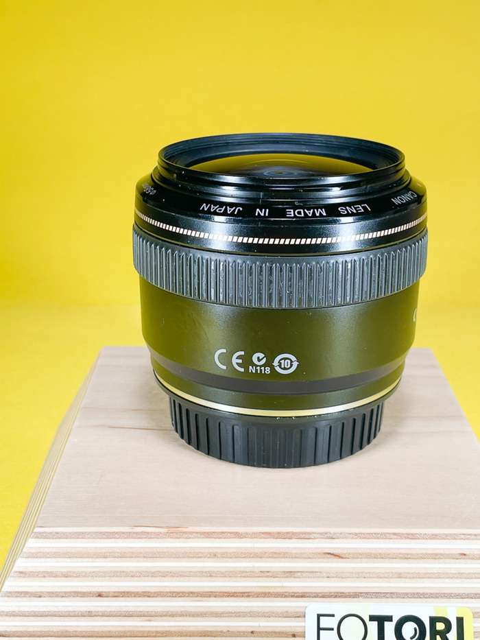 Canon EF 28mm f/1,8 USM | 93280280