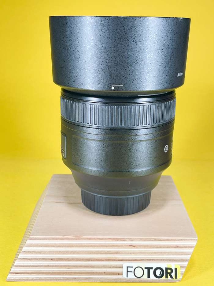 Nikon AF-S 85mm F/1,8 G | 275323