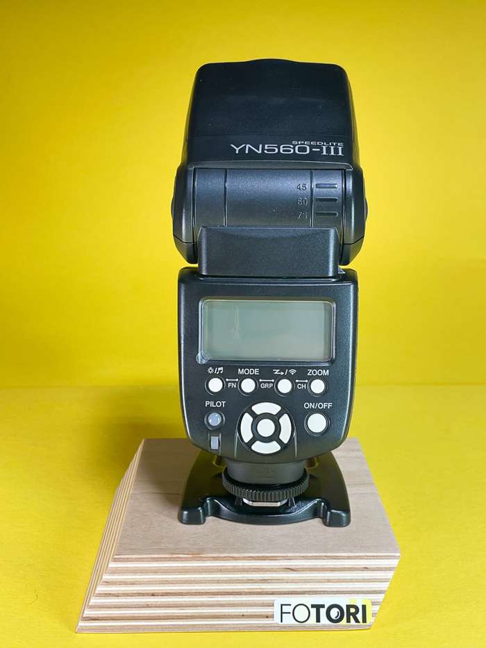 Yongnuo Speedlite YN560-III | Blesk