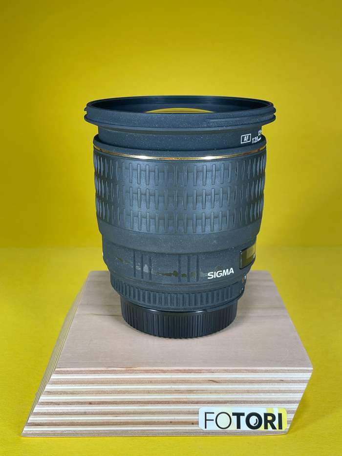 Sigma 28mm f/1.8 EX DG Aspherical Macro pro Nikon F | 3001028