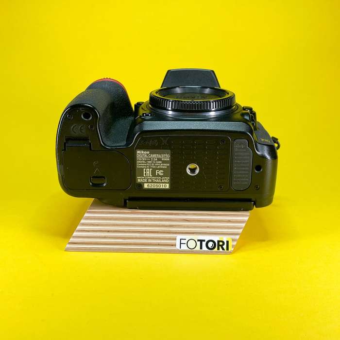 Nikon D750 | 6205010