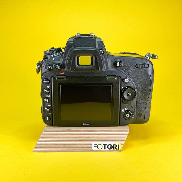 Nikon D750 | 6205010