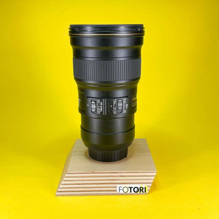 Nikon 300 mm f/4,0 E AF-S PF ED VR | 22927