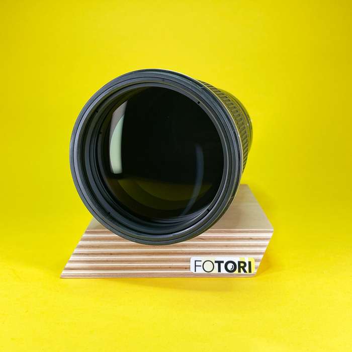 Nikon 300 mm f/4,0 E AF-S PF ED VR | 22927