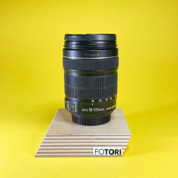 Canon EF-S 18-135mm f/3.5-5.6 IS | 1822056109