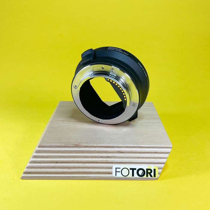 SIGMA MC-11 Mount Converter EF-E (z Canon na Sony E-mount) |53818300