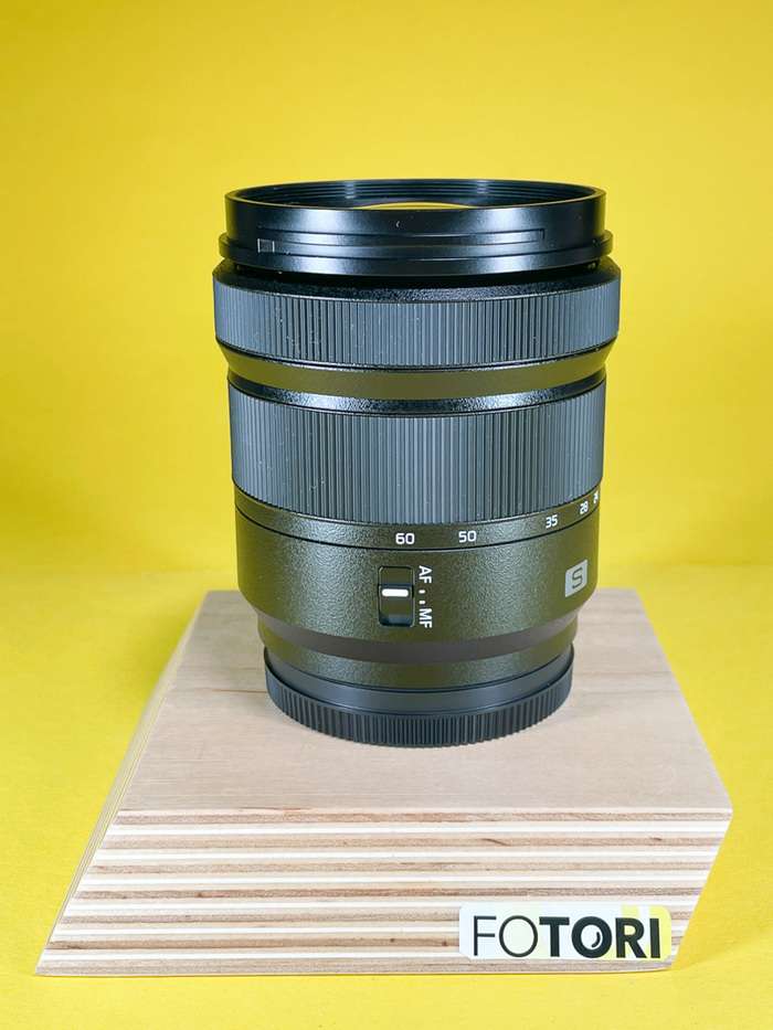 Panasonic Lumix S 20-60 mm f/3,5-5,6 Macro | XJ1HA203026