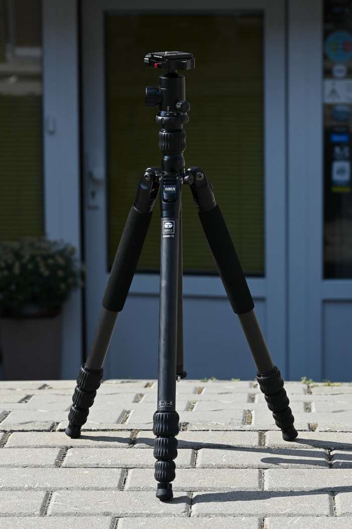 Sirui Traveler 7C | cestovní stativ s kulovou hlavou