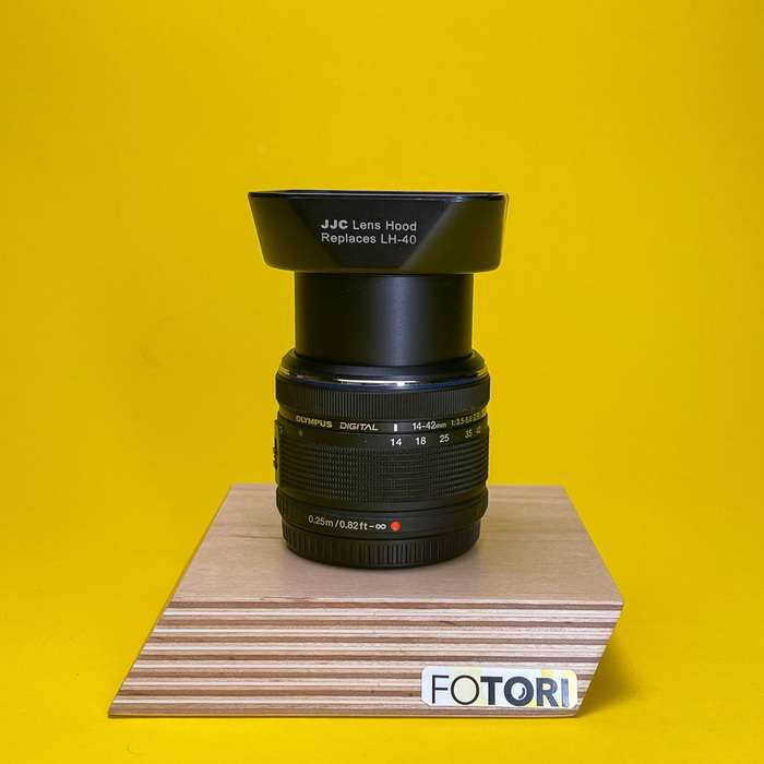 Set Olympus OM-D E-M10 + M.Zuiko 14-42 mm f/3,5-5,6 II R | v5ng20343